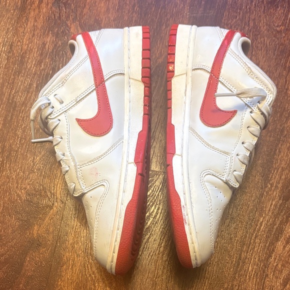 Men’s nike dunk low vast grey varsity red - Picture 3 of 10